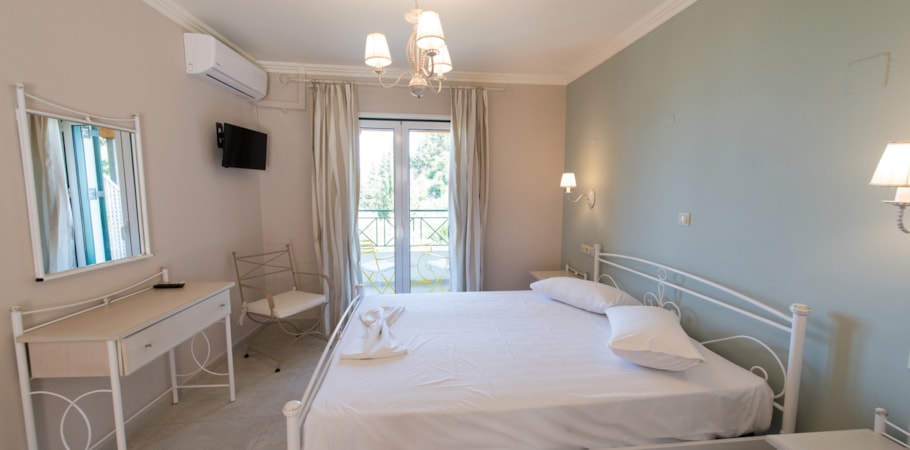 Grcka hoteli letovanje, Lefkada, Agios Nikitas, Hotel Santa Marina, soba u hotelu