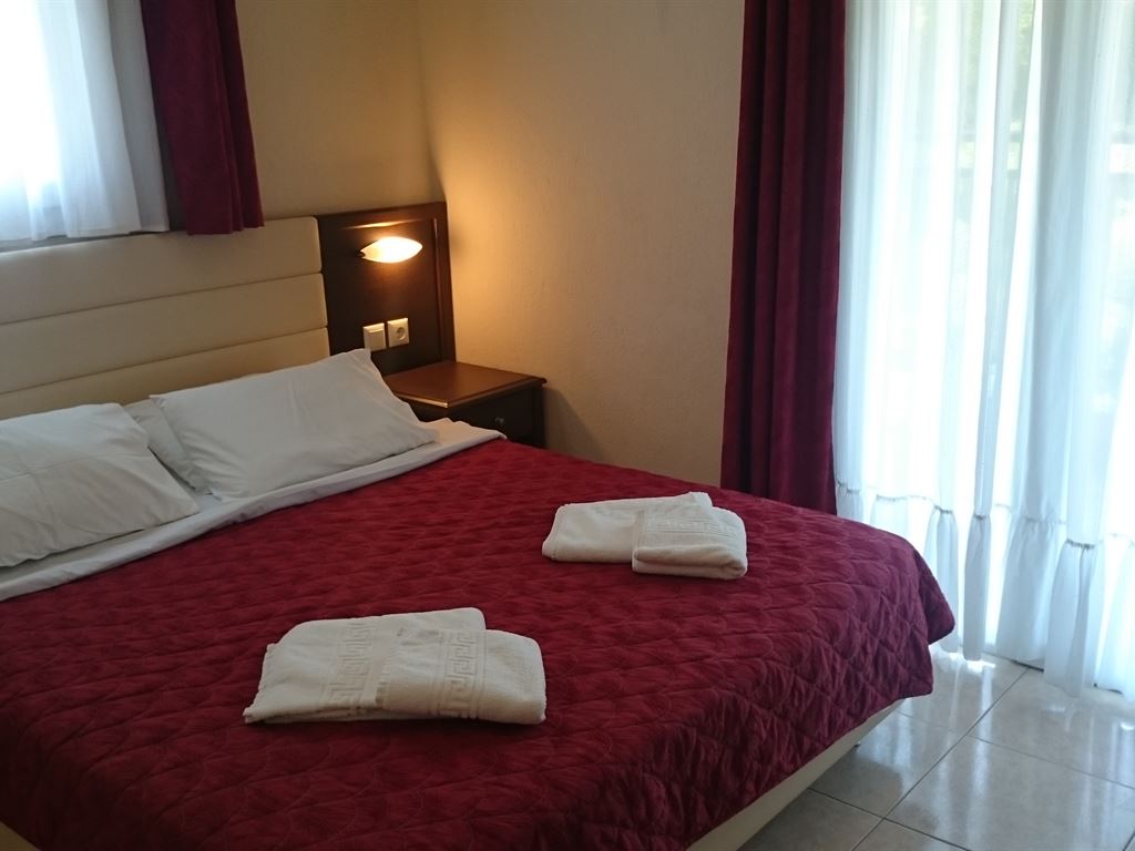 Grcka hoteli letovanje, Kriopigi,Halkidiki,Kassandra Bay hotel,soba izgled