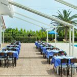 Grcka hoteli letovanje, Halkidiki, Pefkohori,Port Marina,restoran pored bazena