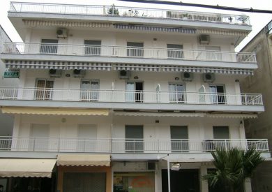 Grcka apartmani letovanje, Paralia, Veta, ulaz