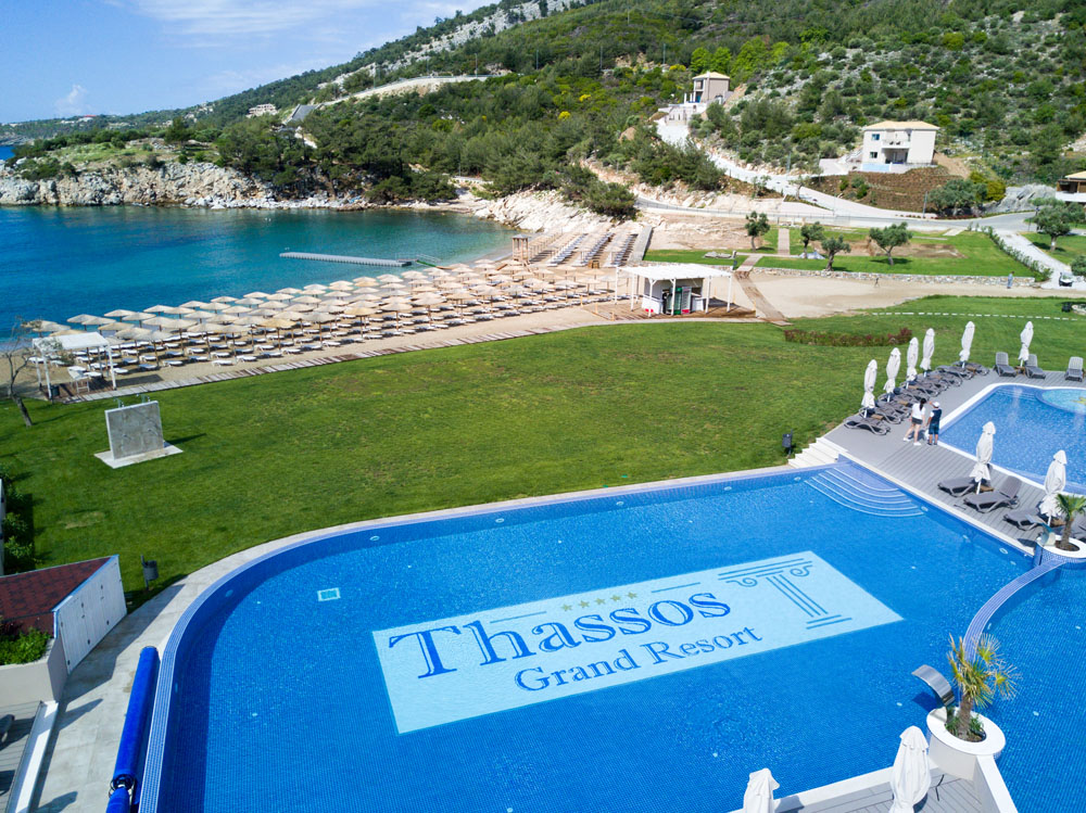 Grcka hoteli letovanje, Tasos, Agios Ioannis, Hotel Thassos Grand Resort, pogled na dvorište