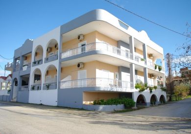 Grcka apartmani letovanje, Kanali, Chassakis, eksterijer