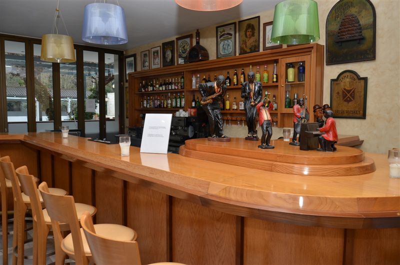 Grcka hoteli letovanje, Agia Triada, Sun Beach, lobi bar