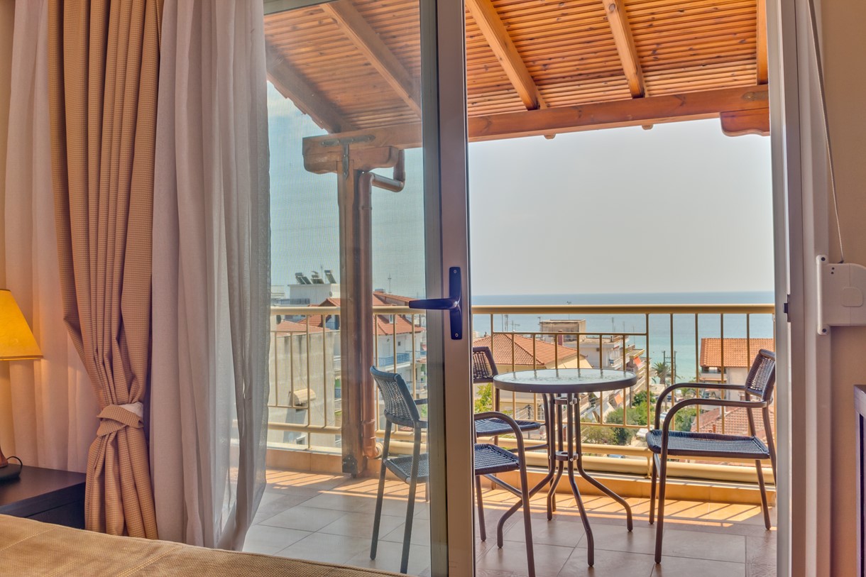 Grcka hoteli letovanje, Halkidiki, Nea Kalikratija,Alkyonis,balkon