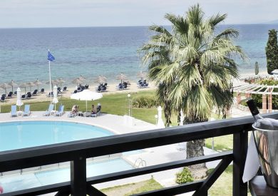 Grcka hoteli letovanje, Halkidiki, Elia Beach,Acrotel Lily Ann Beach,terasa sobe sa pogledom na more