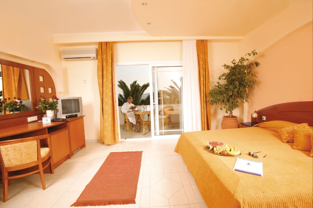 Grcka hoteli letovanje, Halkidiki, Uranopolis,hotel Alexandros Palace,soba
