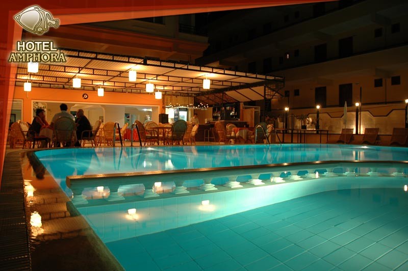 Letovanje Turska autobusom, Sarimsakli, Hotel Amphora,osvetljeni bazen