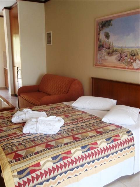 Grcka hoteli letovanje, Halkidiki, Uranopolis,hotel Teoxenia,soba izgled