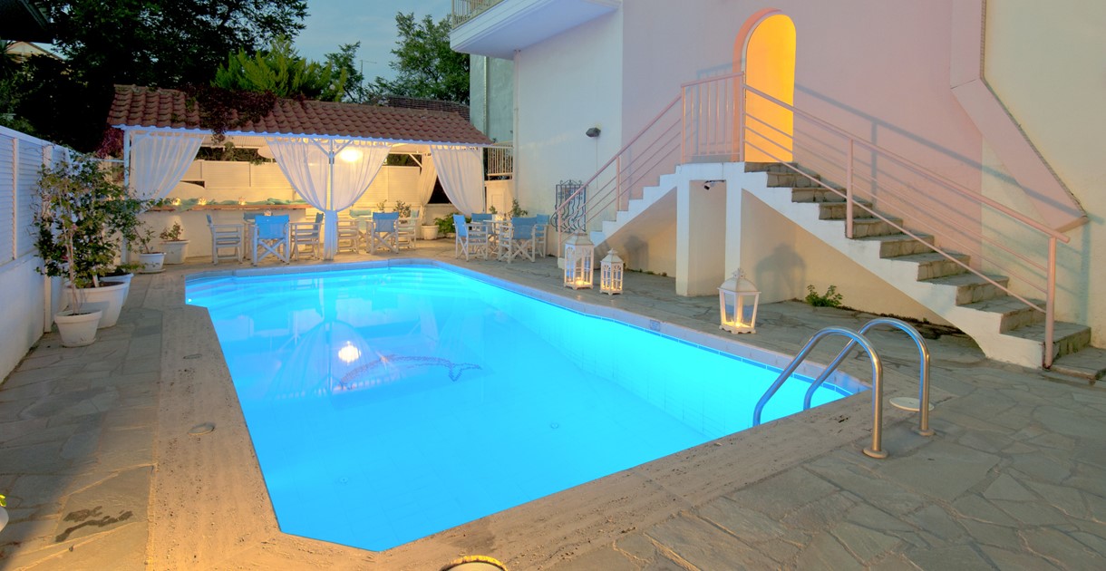 Grcka hoteli letovanje, Halkidiki, Nea Kalikratija,Alkyonis,bazen u hotelu