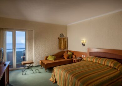Grcka hoteli letovanje, Halkidiki, Kalithea,Athos Palace, hotelska soba pogled na more