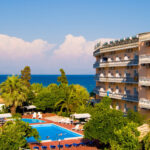 Grcka hoteli letovanje, Krf, Benitses, Hotel Potamaki Beach, panorama