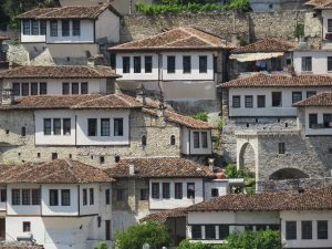 Putovanje Berat, evropski gradovi, putovanje Albanija,Berat stare kuće