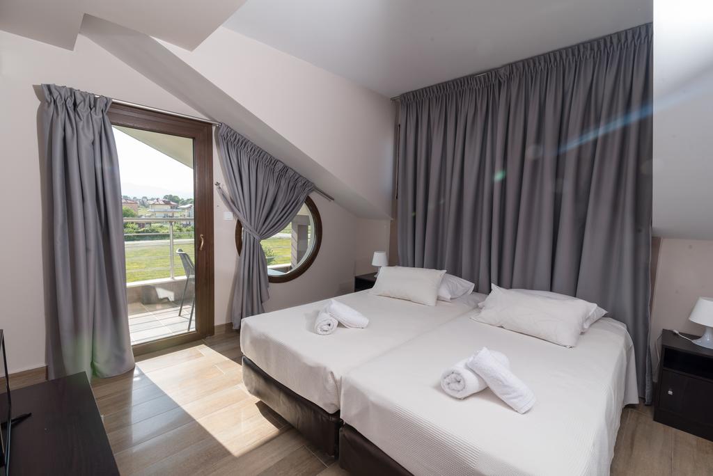 Grcka hoteli letovanje, Paralia,Principal New Leisure,izgled  hotelske sobe