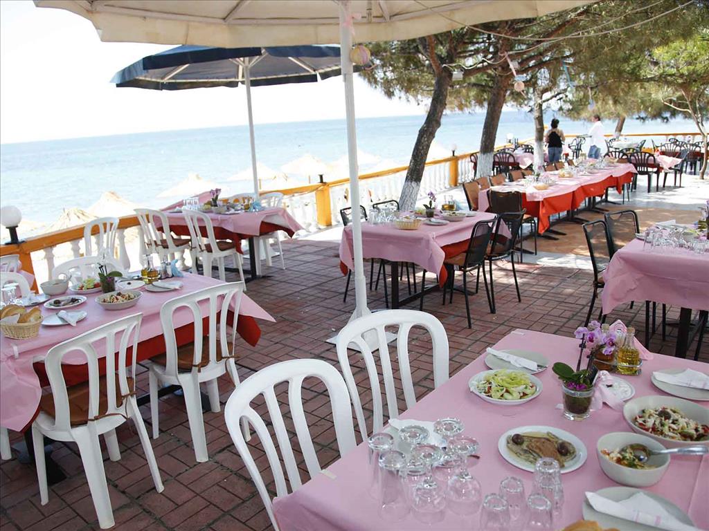 Grcka hoteli letovanje, Halkidiki,Metamorfosi,Porto Matina,terasa