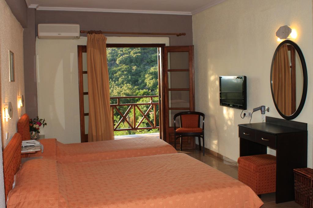 Grcka hoteli letovanje, Halkidiki, Nea Roda,hotel Athorama,hotelska soba