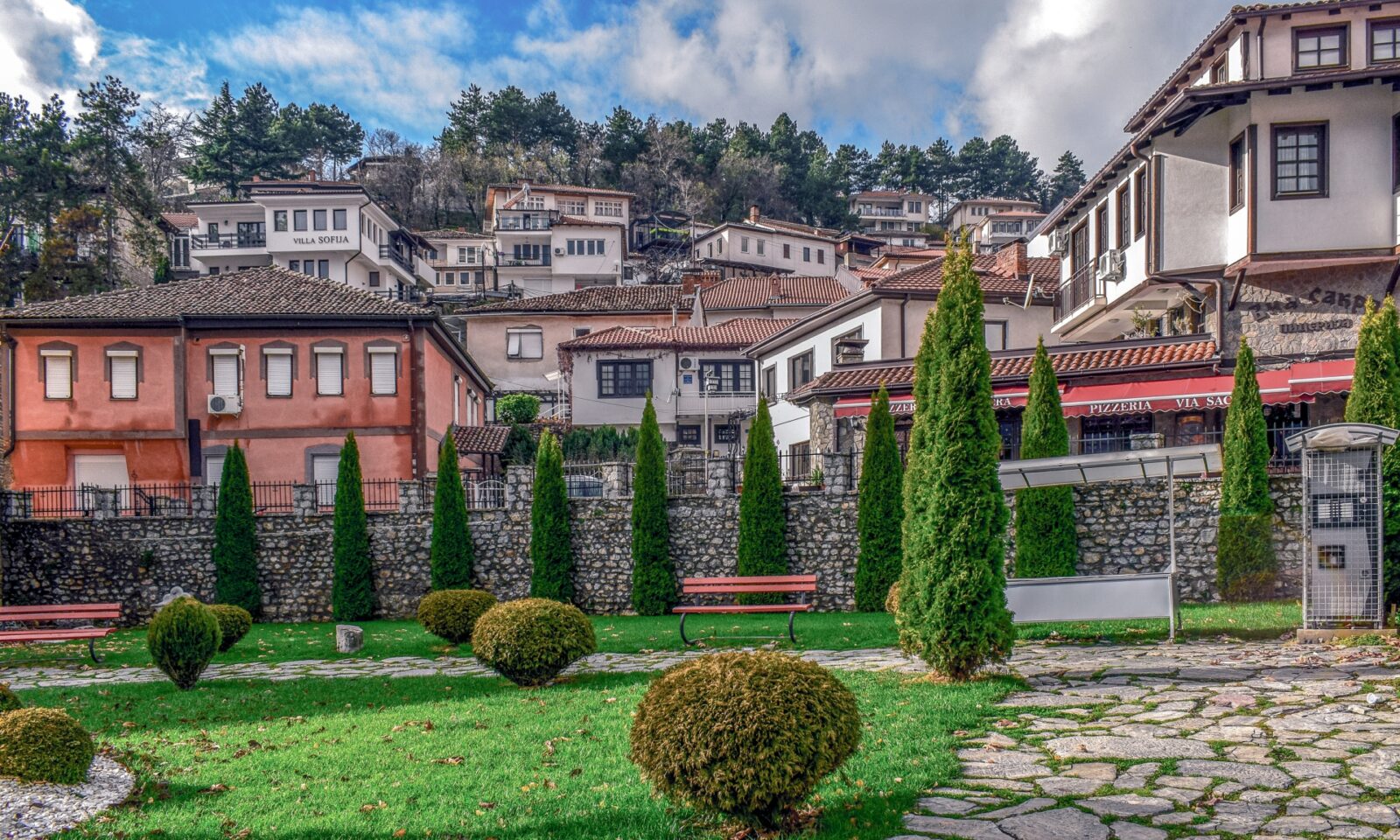 Putovanje ohrid, put u ohrid, evropski gradovi, autobusom, stari grad i parkovi