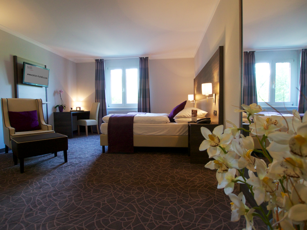 Putovanje Beč, evropski gradovi, hotel Arion city,deo sobe