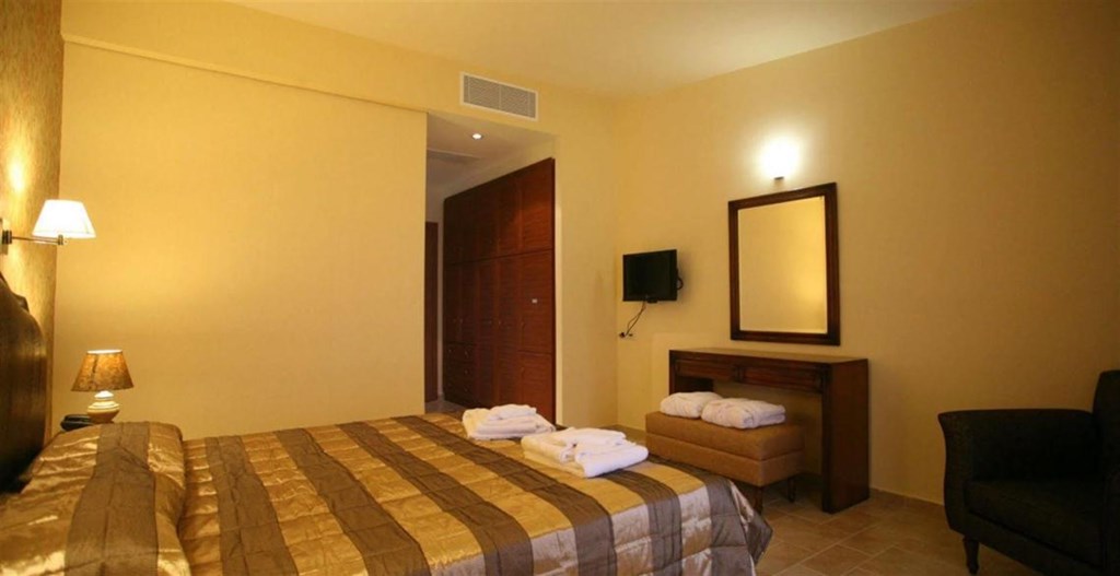 Grcka hoteli letovanje, Lefkada, Nikiana, Hotel Vergina star, hotelska soba
