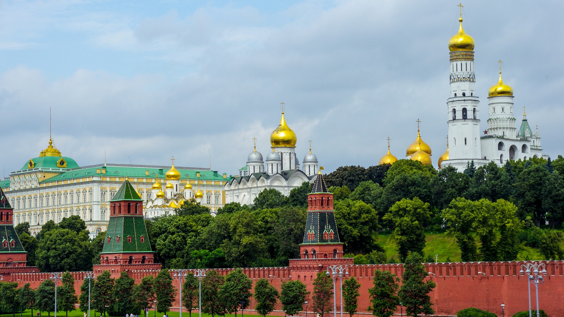 Putovanje Rusija, evropski gradovi,avionom,Moskva,Kremlj
