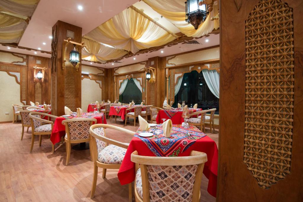 Letovanje Egipat avionom, Hurgada, Soma Bay, Hotel Imperial Shams Abu Soma, restoran