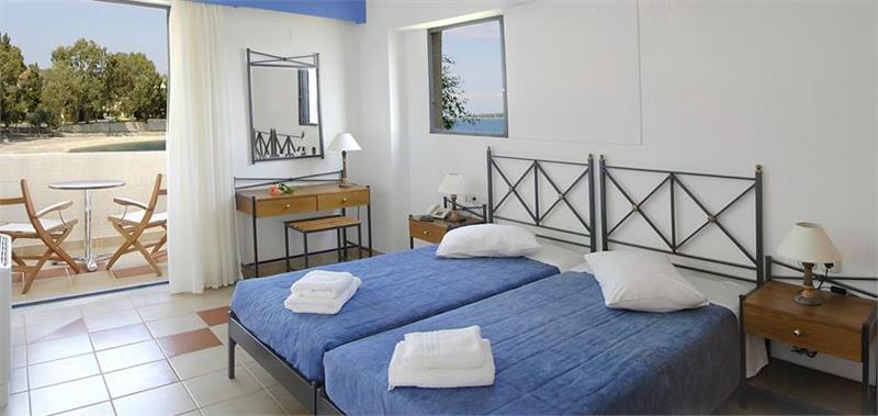 Grcka hoteli letovanje, Lefkada, Ligia, Hotel Poro Ligia, izgled sobe