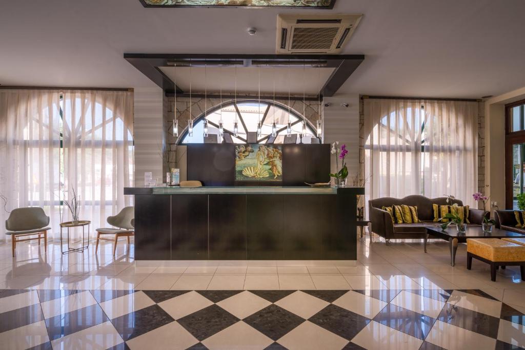 Grcka hoteli letovanje, Jonska obala, Sivota, Sivota hotel, recepcija