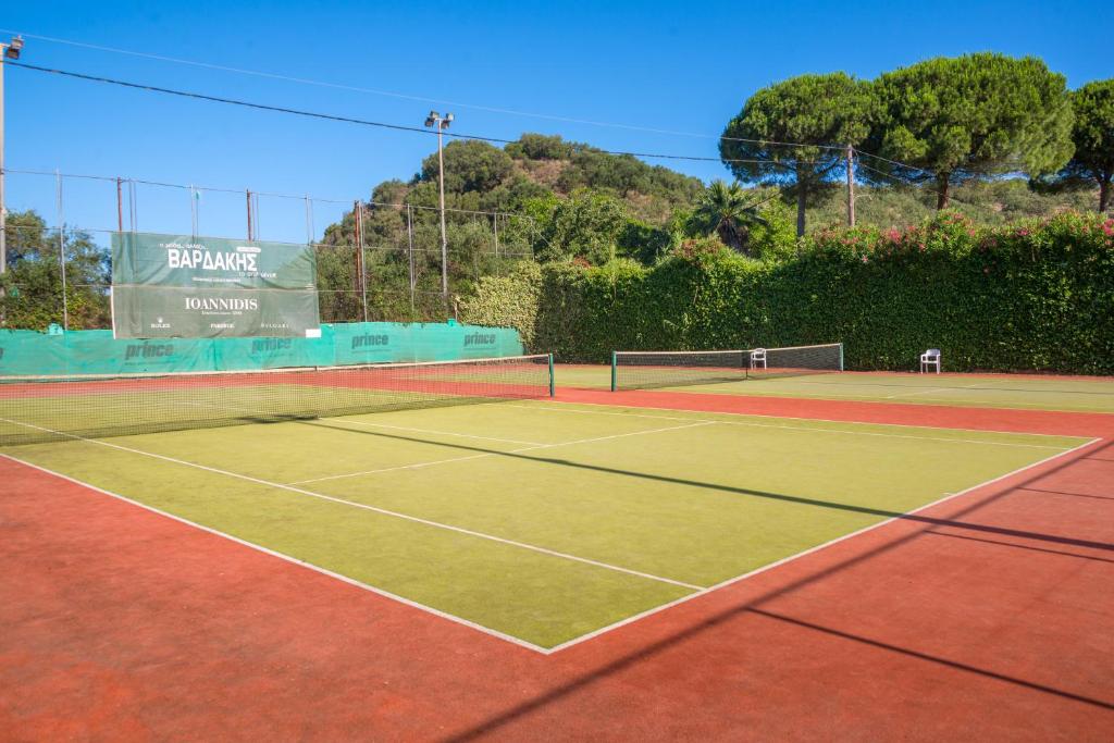 Grcka hoteli letovanje, Jonska obala, Sivota, Sivota hotel, teniski teren