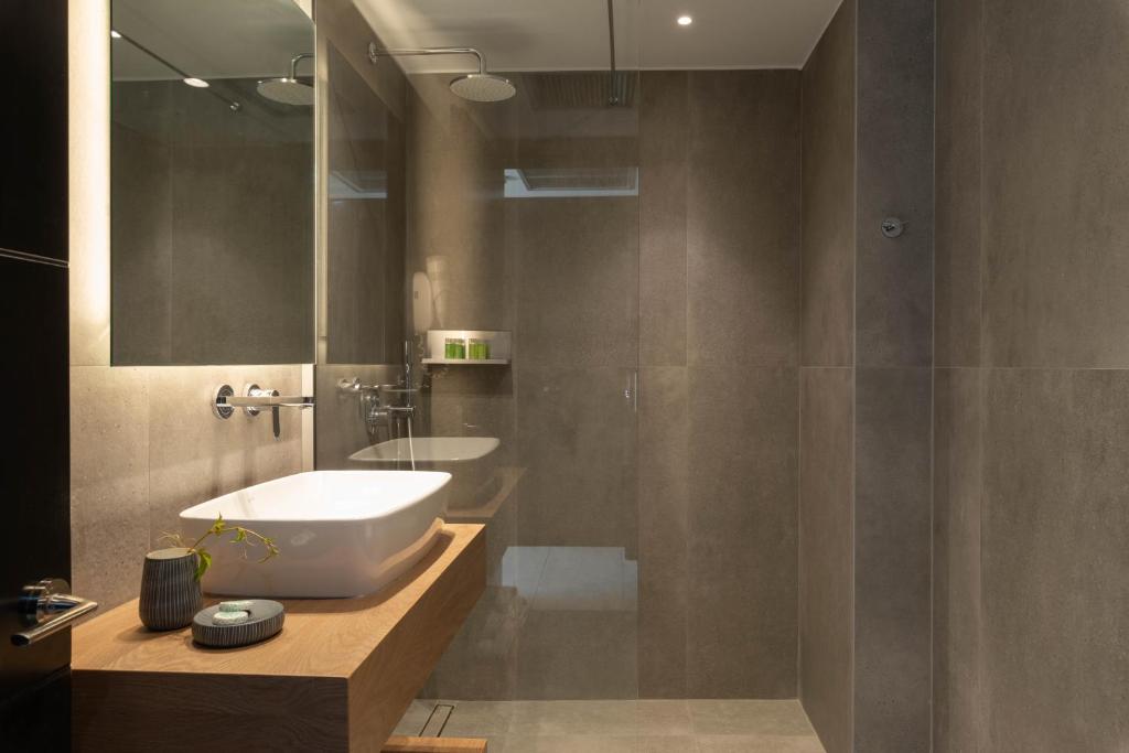 Grcka hoteli letovanje, Jonska obala, Sivota, Sivota hotel, kupatilo