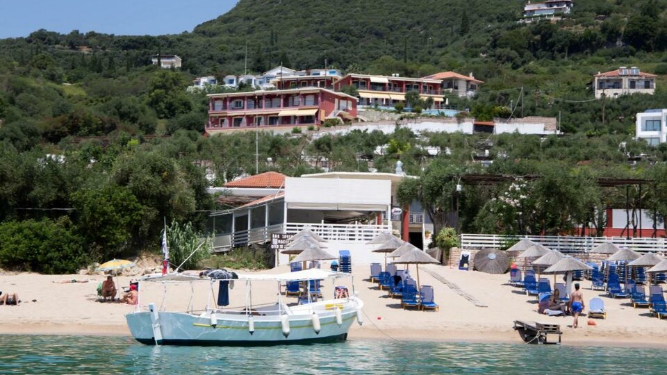 Grcka hoteli letovanje, Parga, Hotel Enjoy Lichnos Bay Village, aero