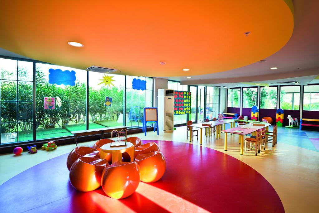 Letovanje Turska,avionom, Antalija, hotel  Limak Lara deluxe