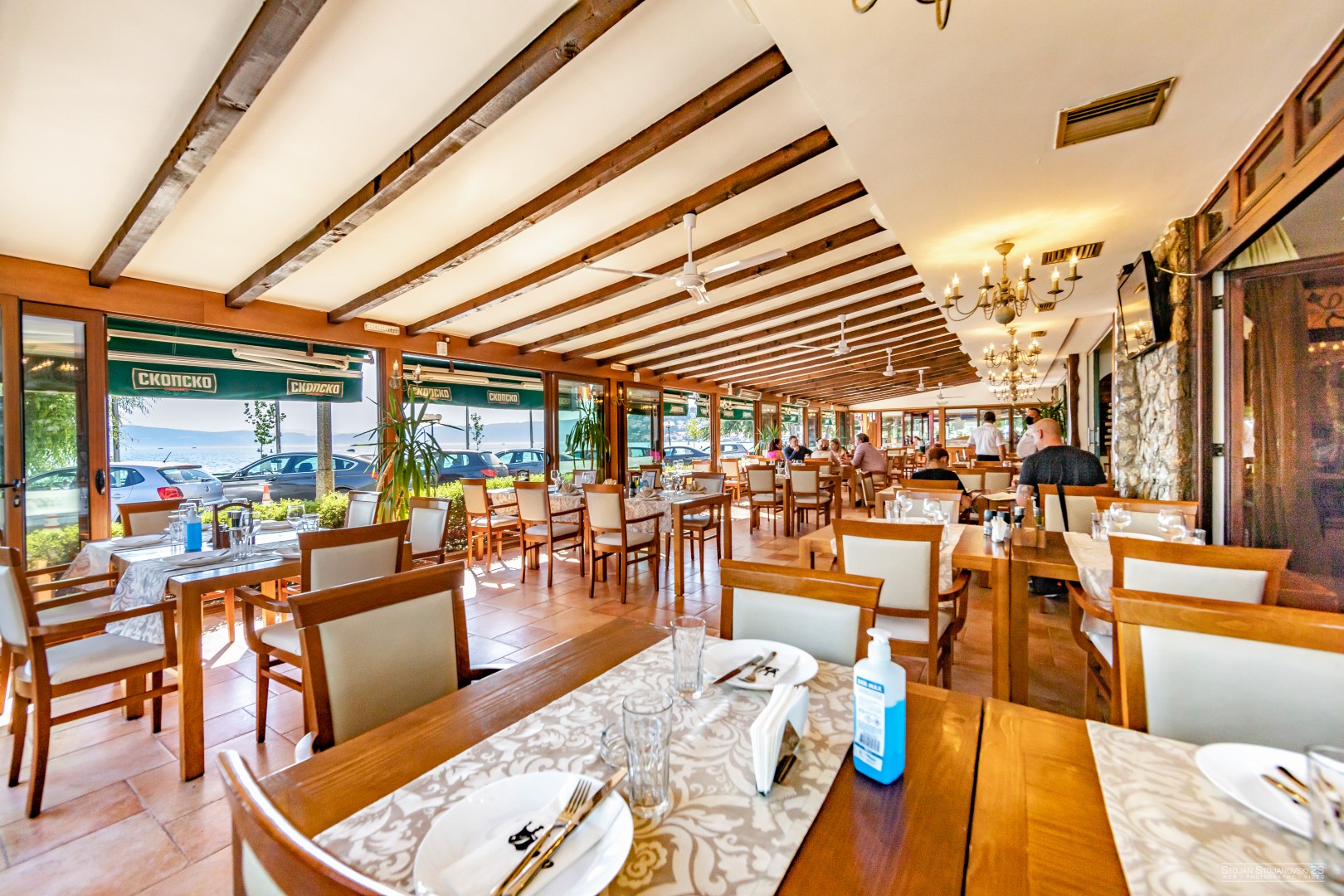 Putovanje Ohrid, evropski gradovi, hotel Tino, izgled restorana