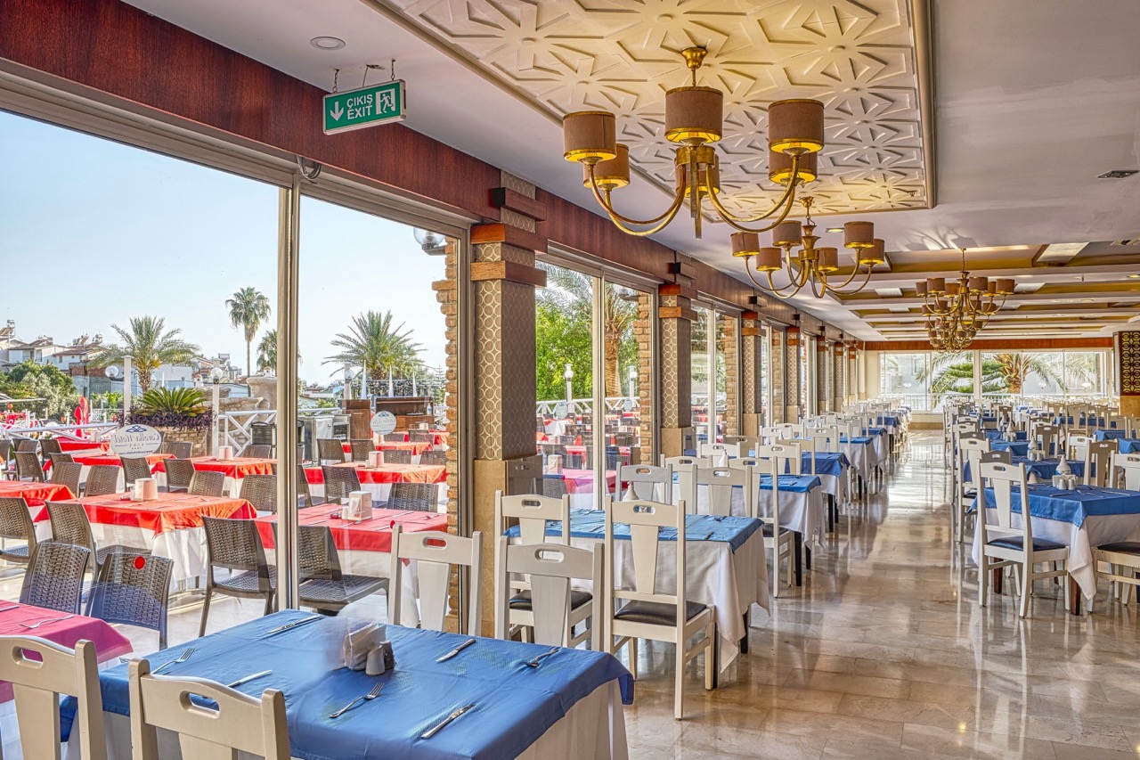 Seaden Corolla Hotel