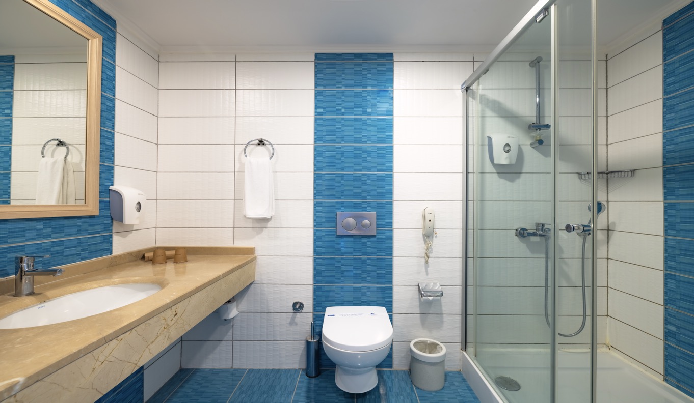 Crystal Tat Beach Perl Collection