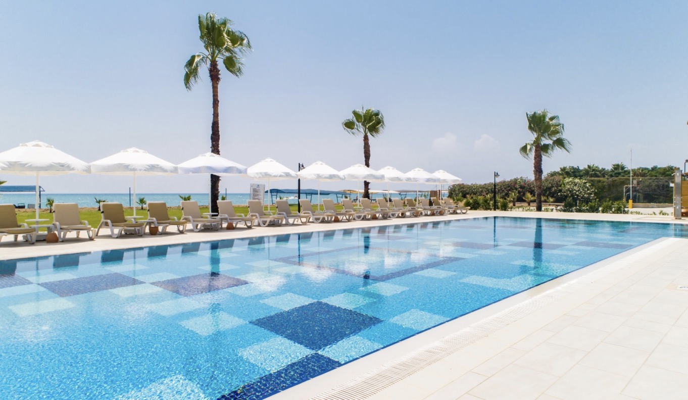 Crystal Boutique Comfort Collection