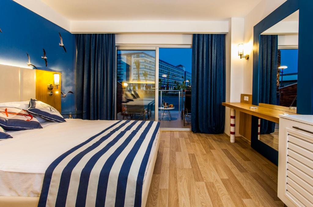 Eftalia Marin Resort