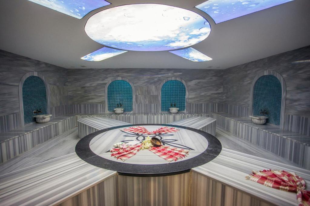 Eftalia Marin Resort