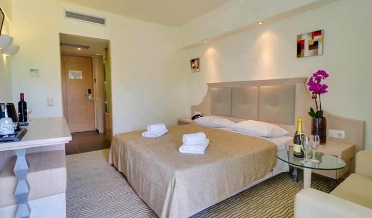 Olympian Bay Grand Resort