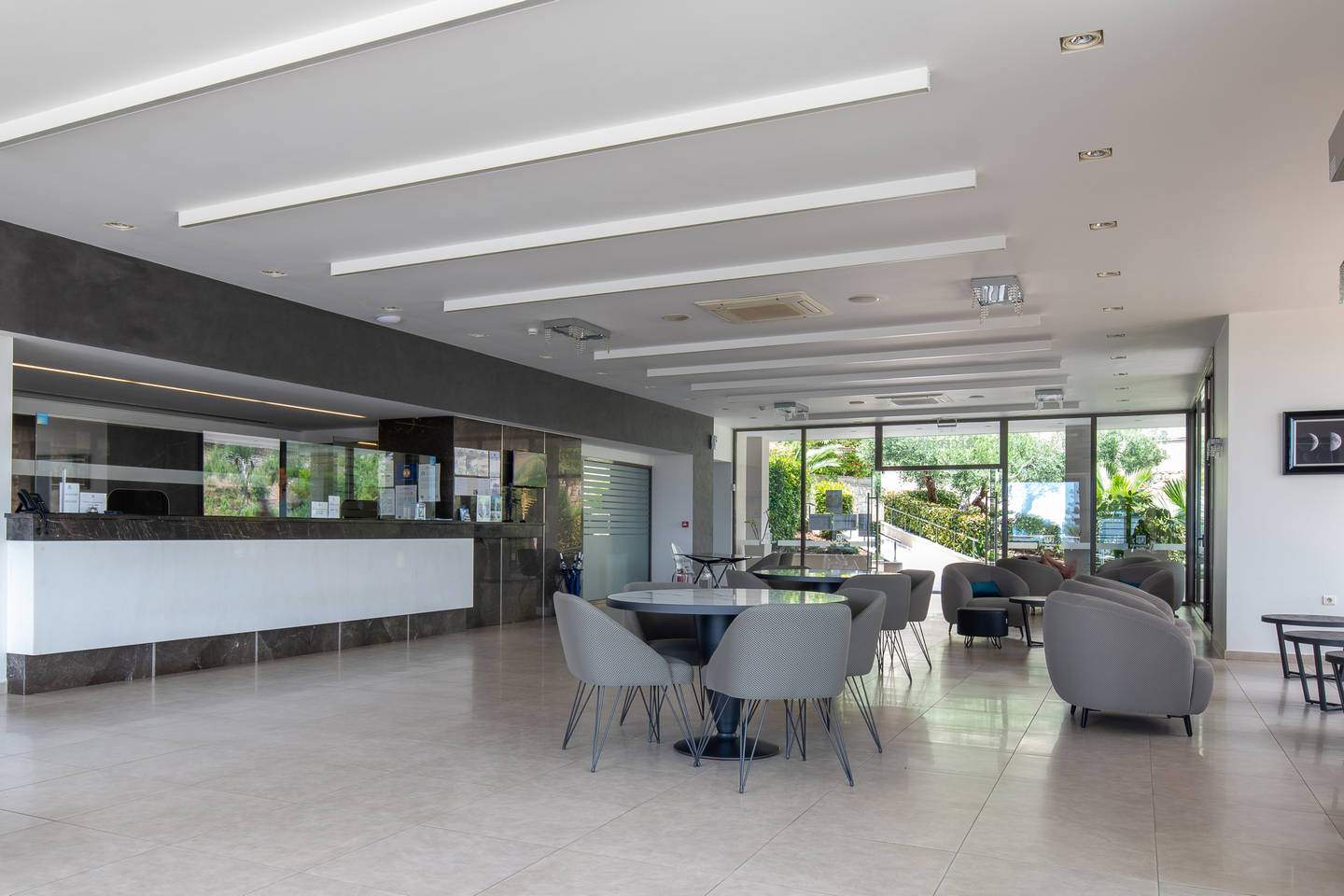 Lagomandra Hotel & Spa