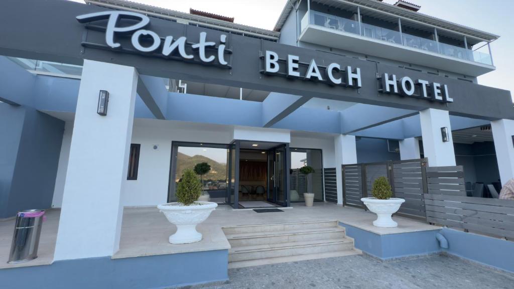 Ponti Beach