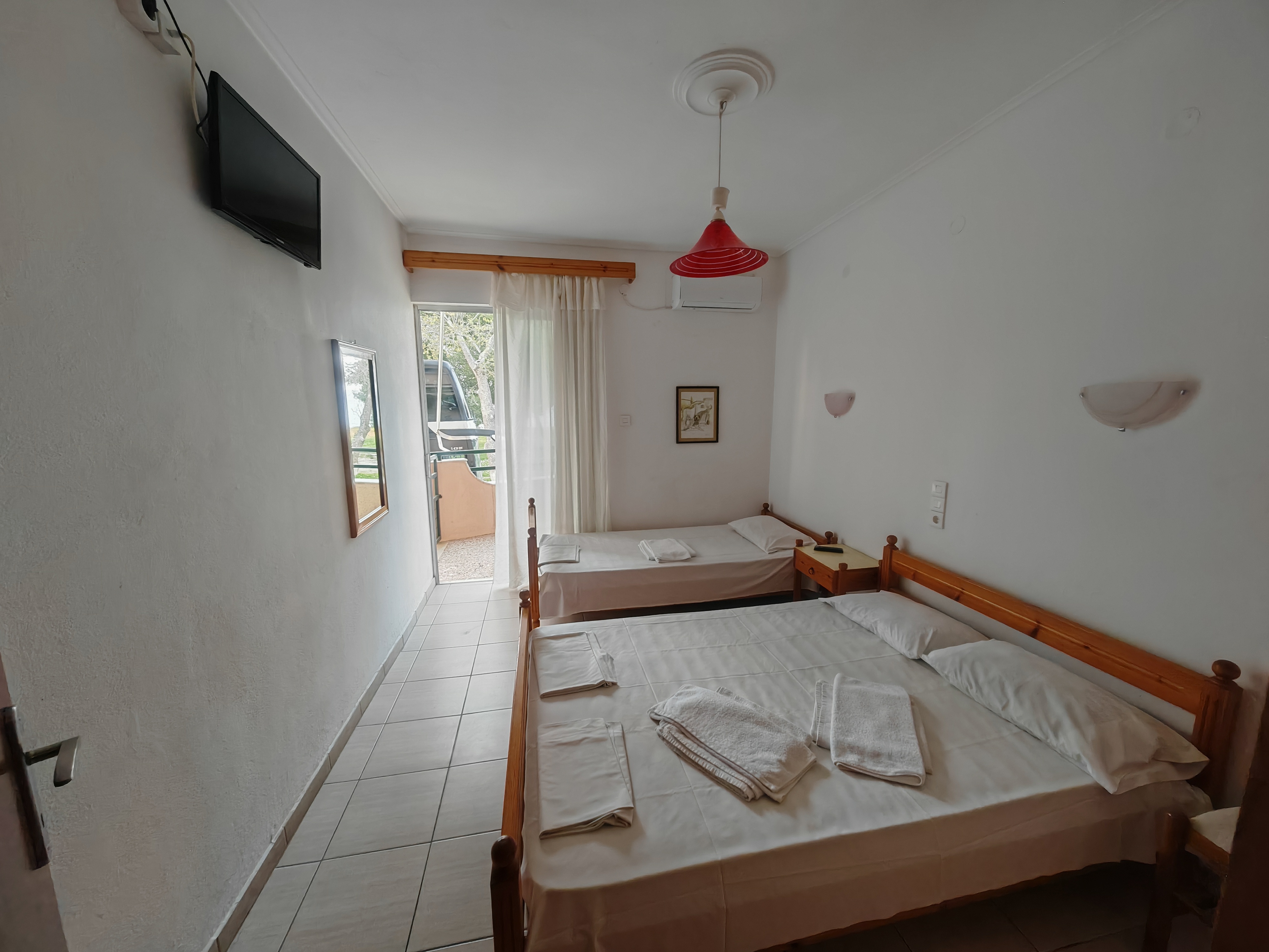 Grcka apartmani letovanje, Pefki Neos Pirgos, Vila Kolizas, soba