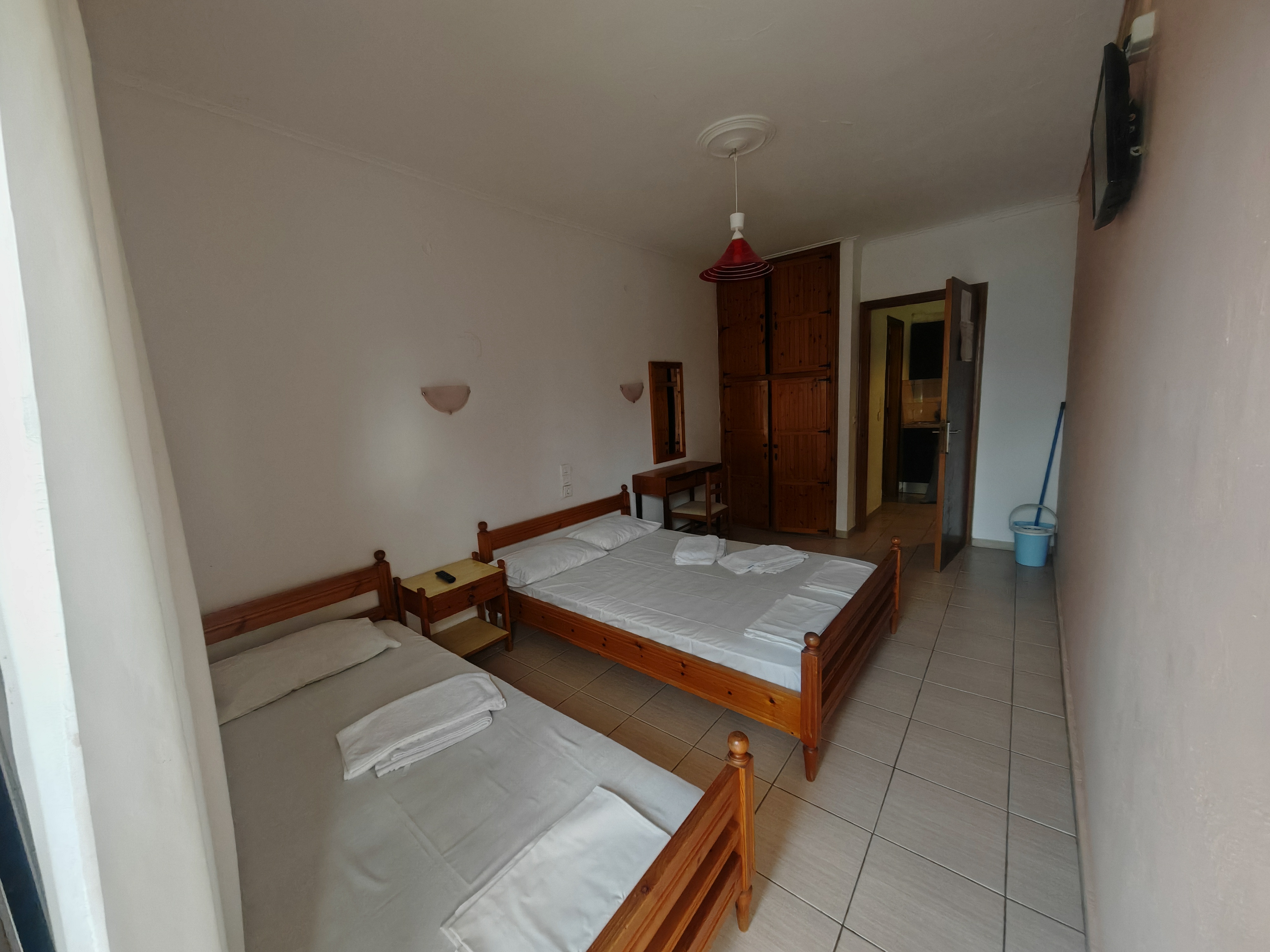 Grcka apartmani letovanje, Pefki Neos Pirgos, Vila Kolizas, soba