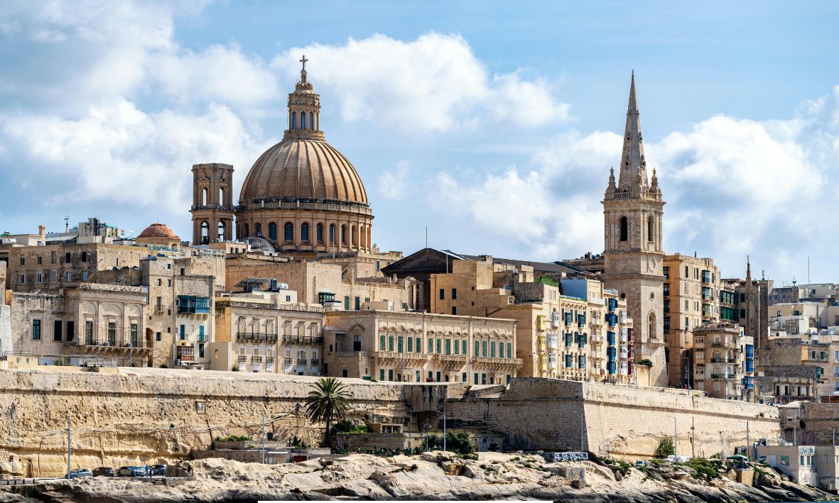 Malta avionom iz Niša ili Beograda