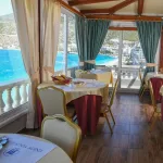 Mantas Sea Side Lutraki